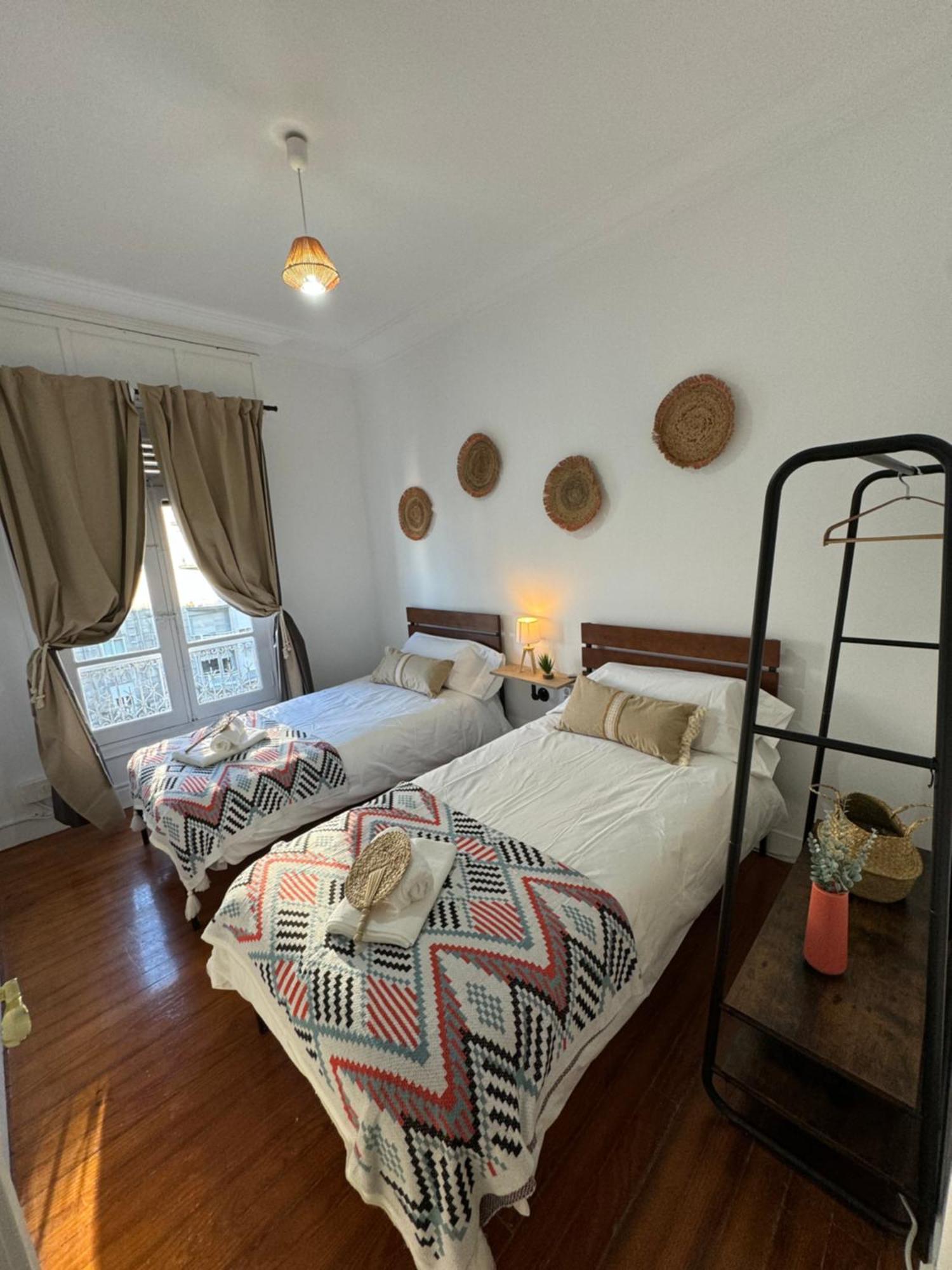 Lupita, Apartamento En El Centro De Vigo Esterno foto
